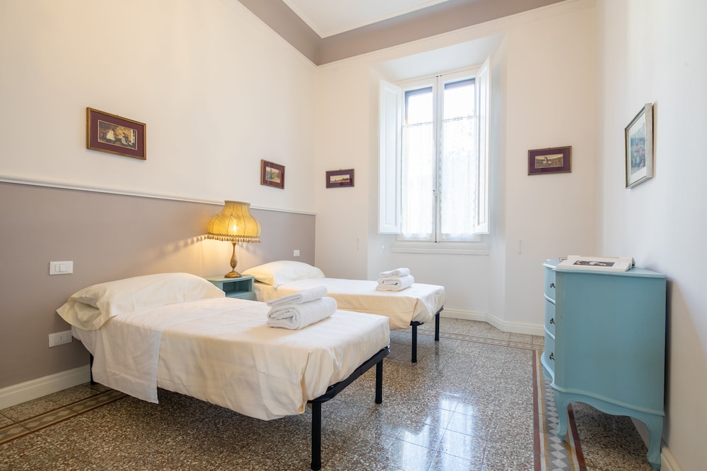 Santa Maria Novella 4 Bedrooms 14/23