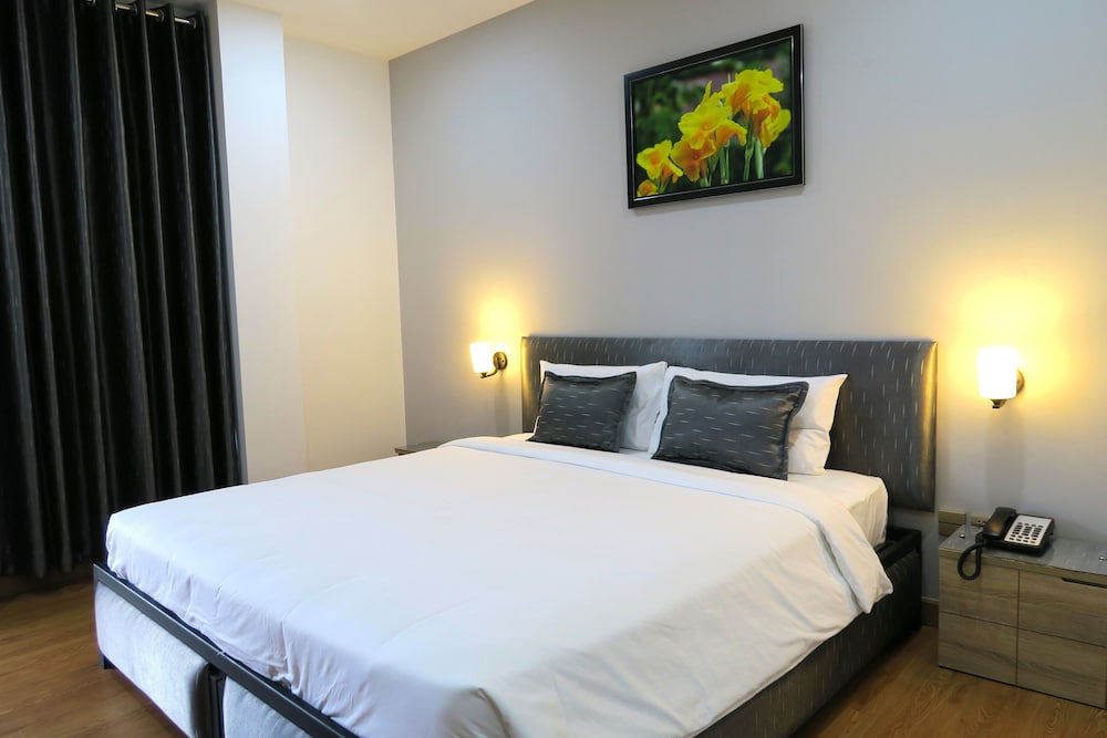 STANDARD, DOUBLE BED