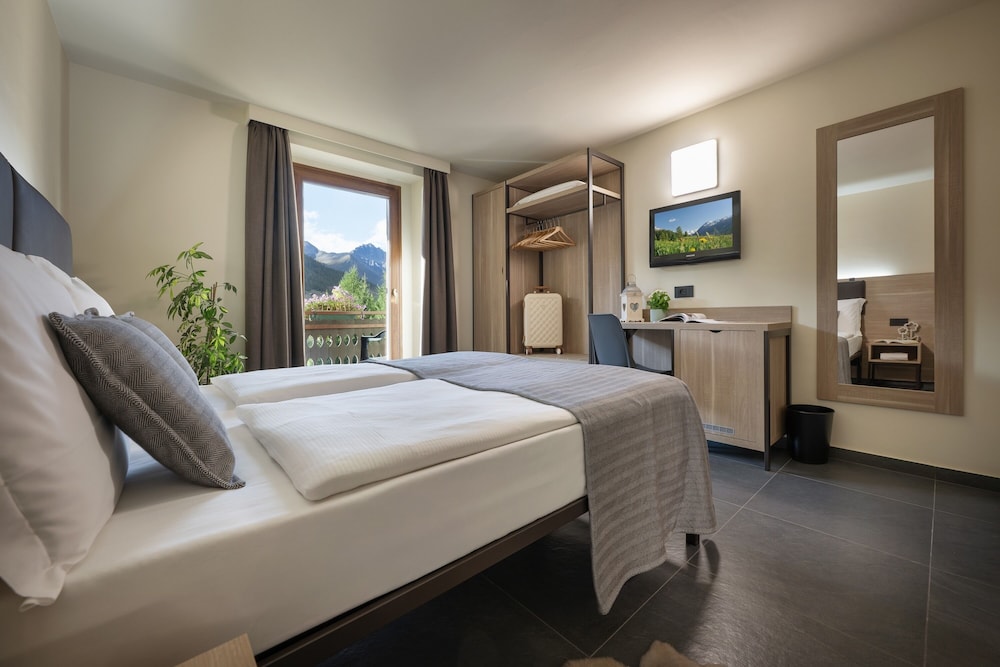 Hotel Loredana 32/65