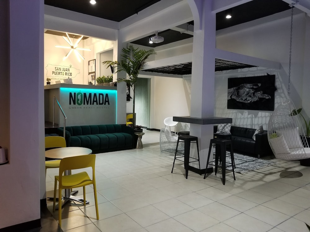 Nomada Urban Beach Hostel 28/39