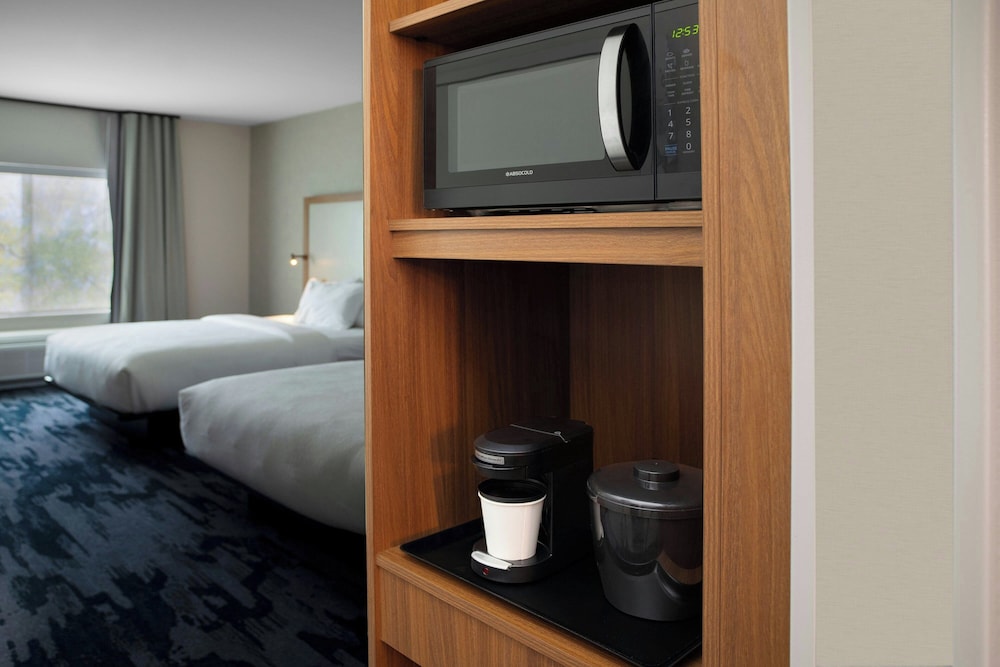 Fairfield Inn & Suites DeSoto Dallas South 19/44