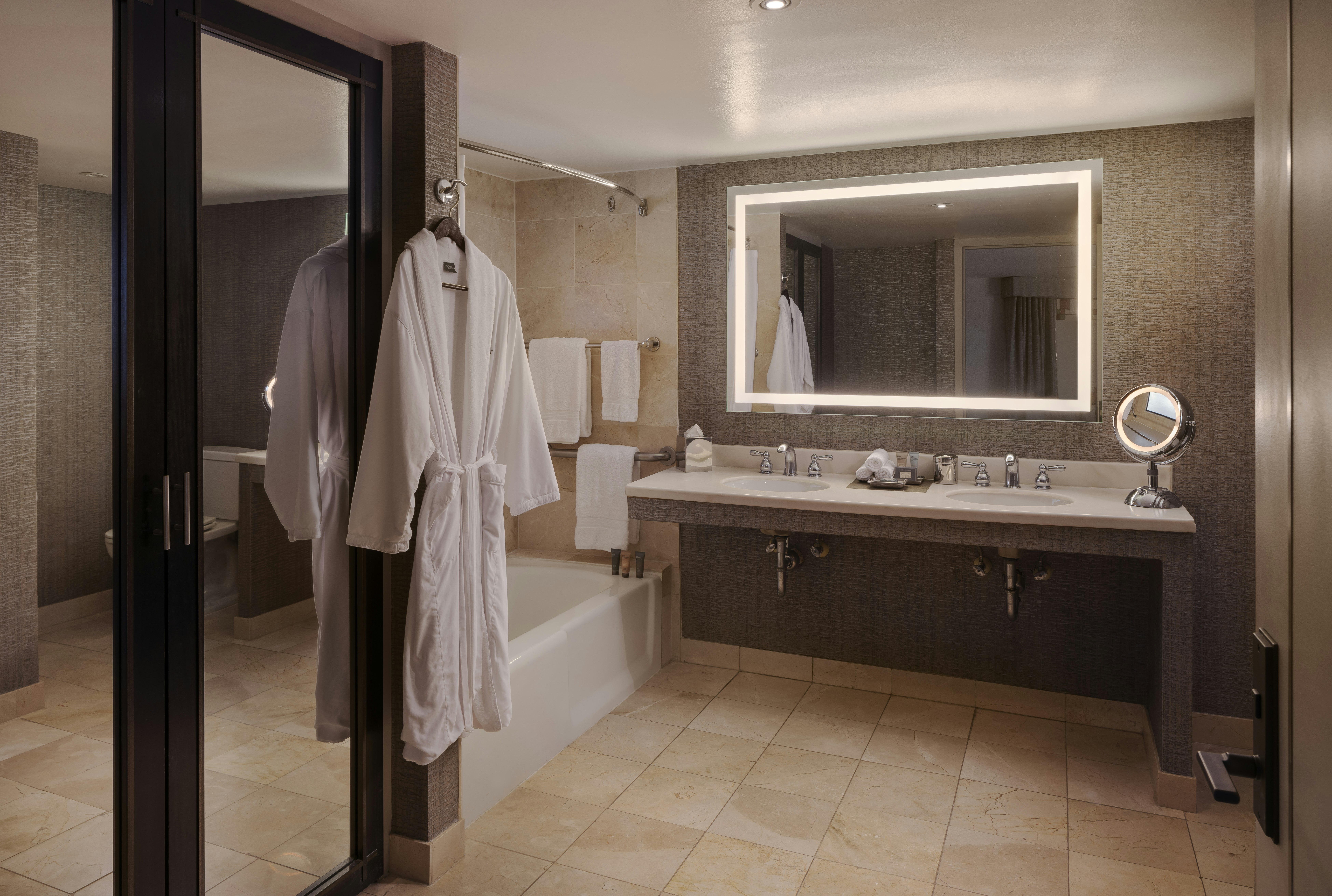 Arizona Biltmore, LXR Hotels & Resorts 48/50