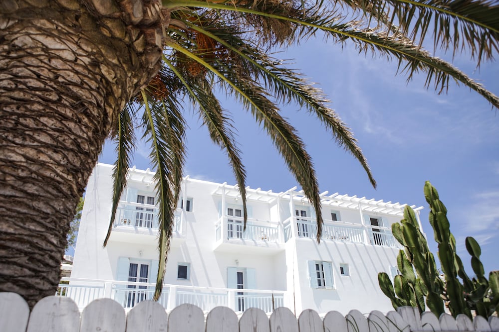 Anamar Blu 6/77