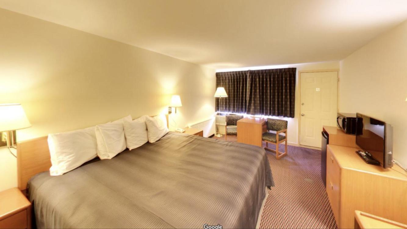 Room, Queen Bed