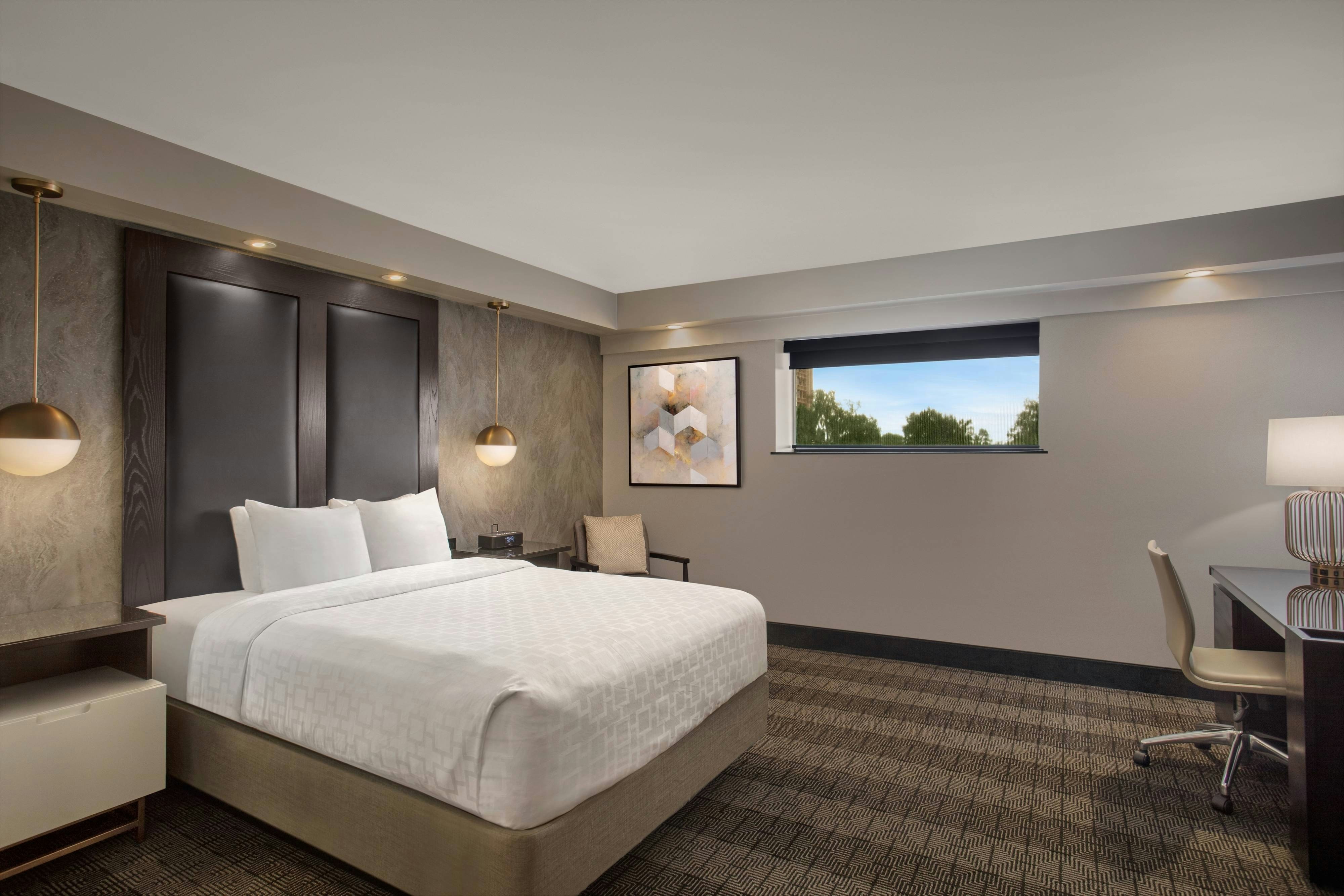 Room, King Bed, Hotel Duval Autograph Collection 2/5