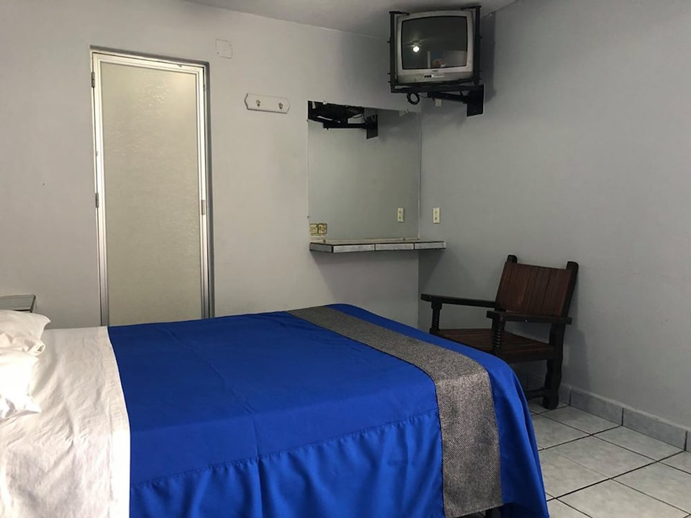Hotel San Juan 6/20