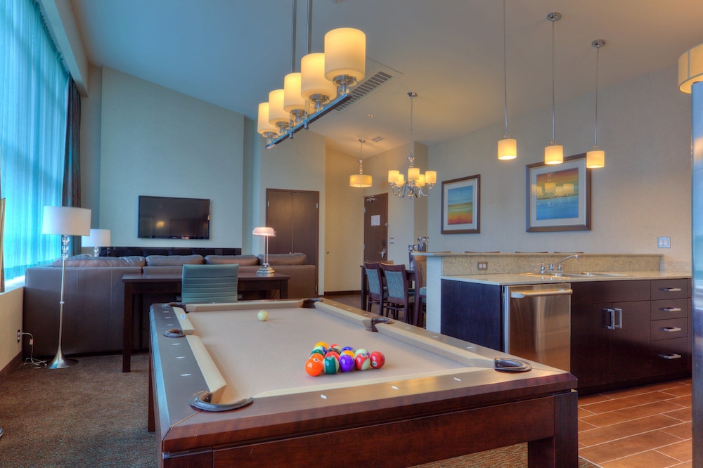 Holiday Inn Saskatoon Downtown 59/75