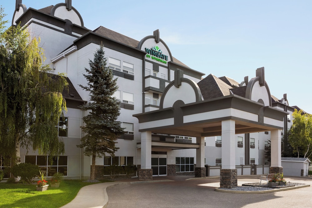 Wingate by Wyndham Lethbridge 4/50