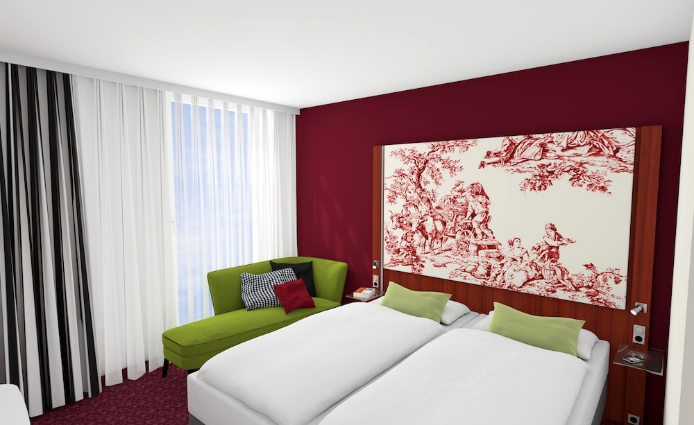IBB HOTEL INGELHEIM 11/70