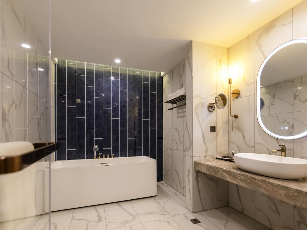 Mercure Taiyuan E Tech 53/54