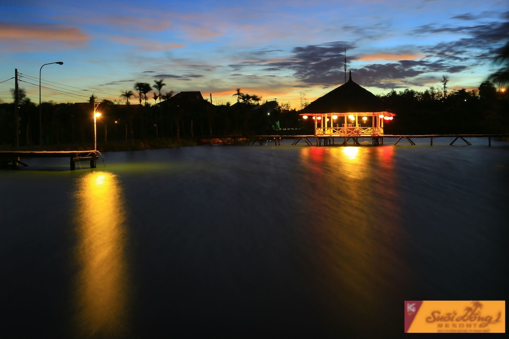 Suoi Hong Resort 30/33