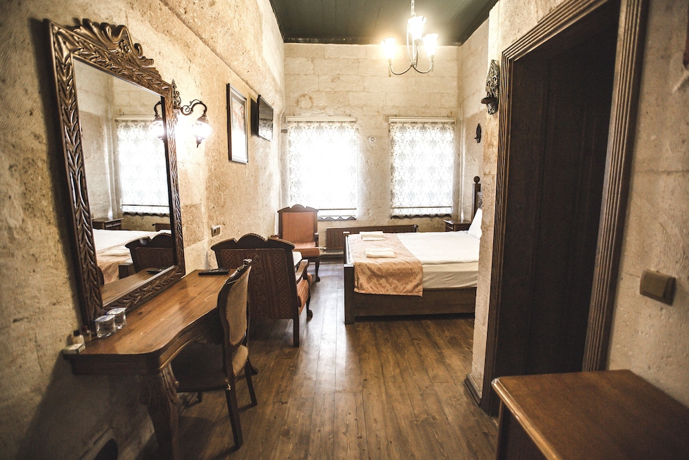 Kardesler Cave Hotel 34/48