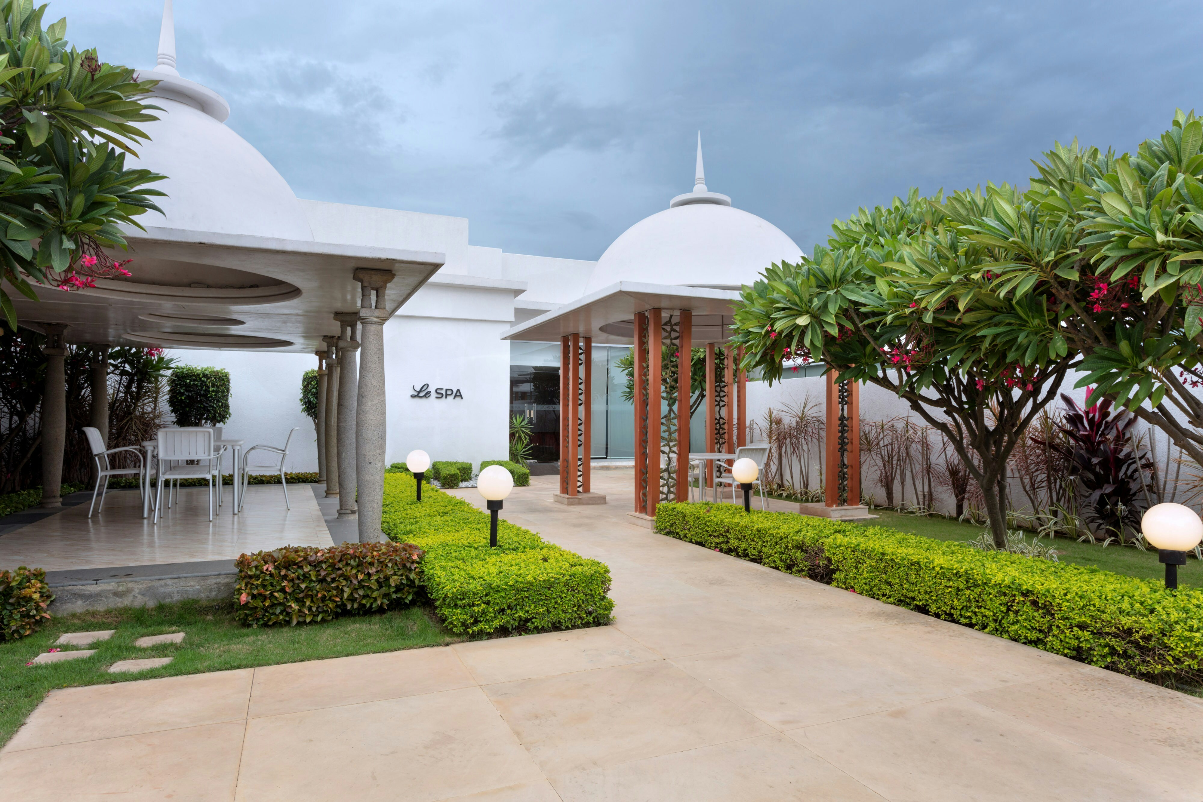 LE MERIDIEN COIMBATORE 40/40