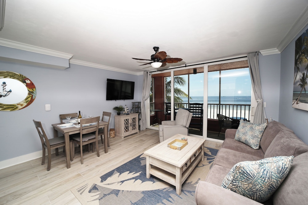 Casa Playa Resort 29/50