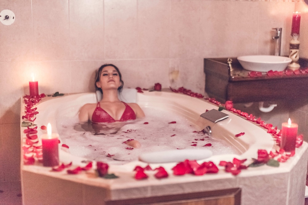 Sangay Spa Hotel 24/50