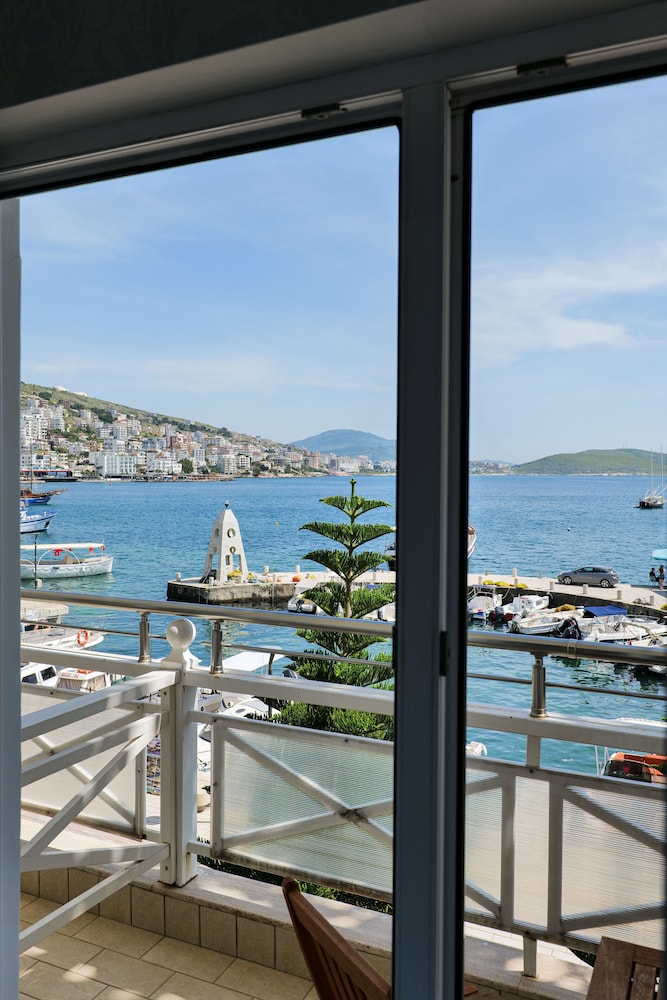 PORTO EDA HOTEL 31/55