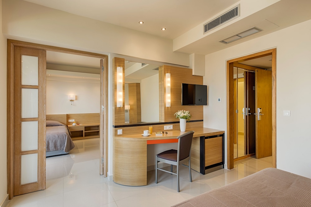 Esperos Mare Resort & Spa 78/91