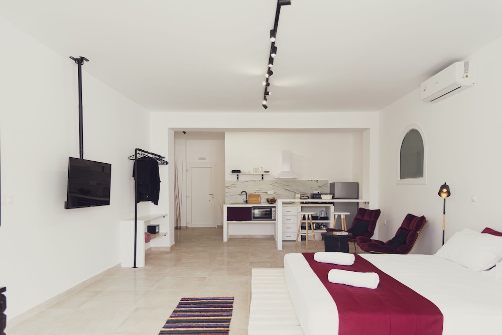 Three Seasons Resort 35/58