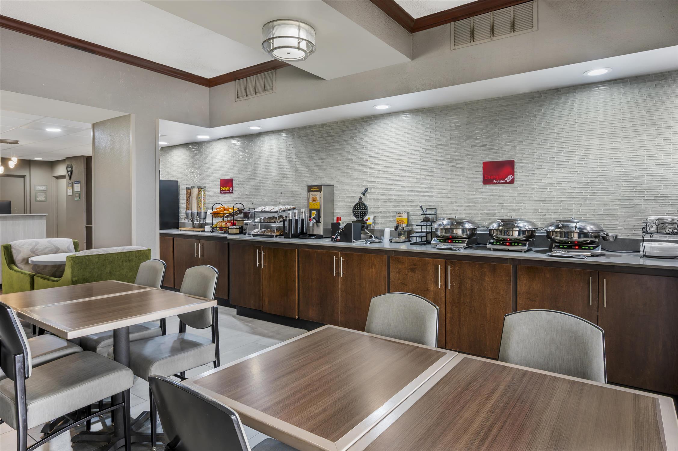 Best Western Plus Indianapolis NW Hotel 57/69
