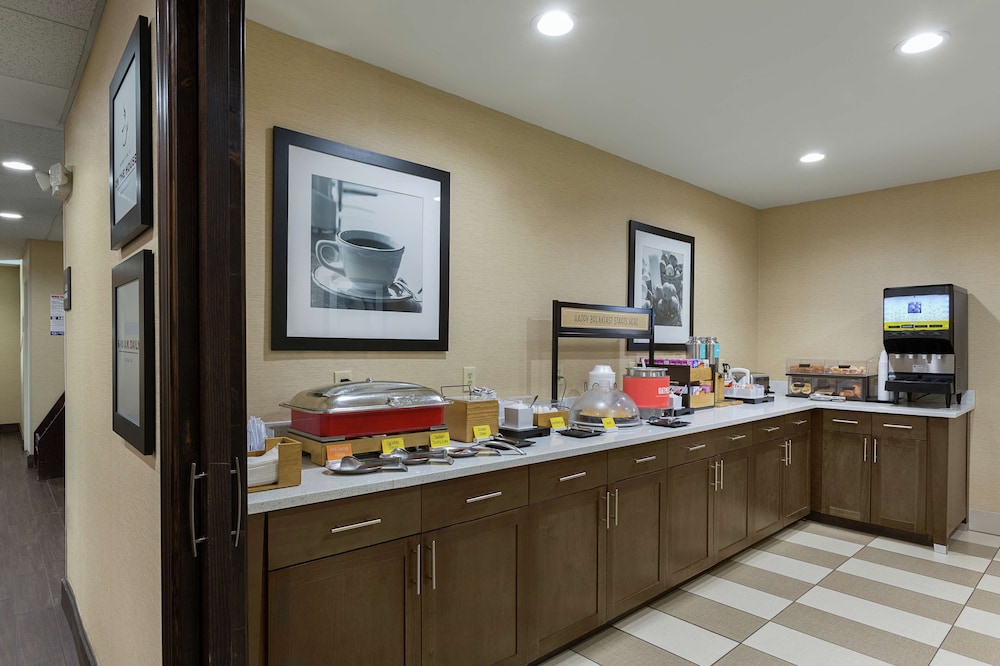 Hampton Inn Greenville/Travelers Rest 44/54