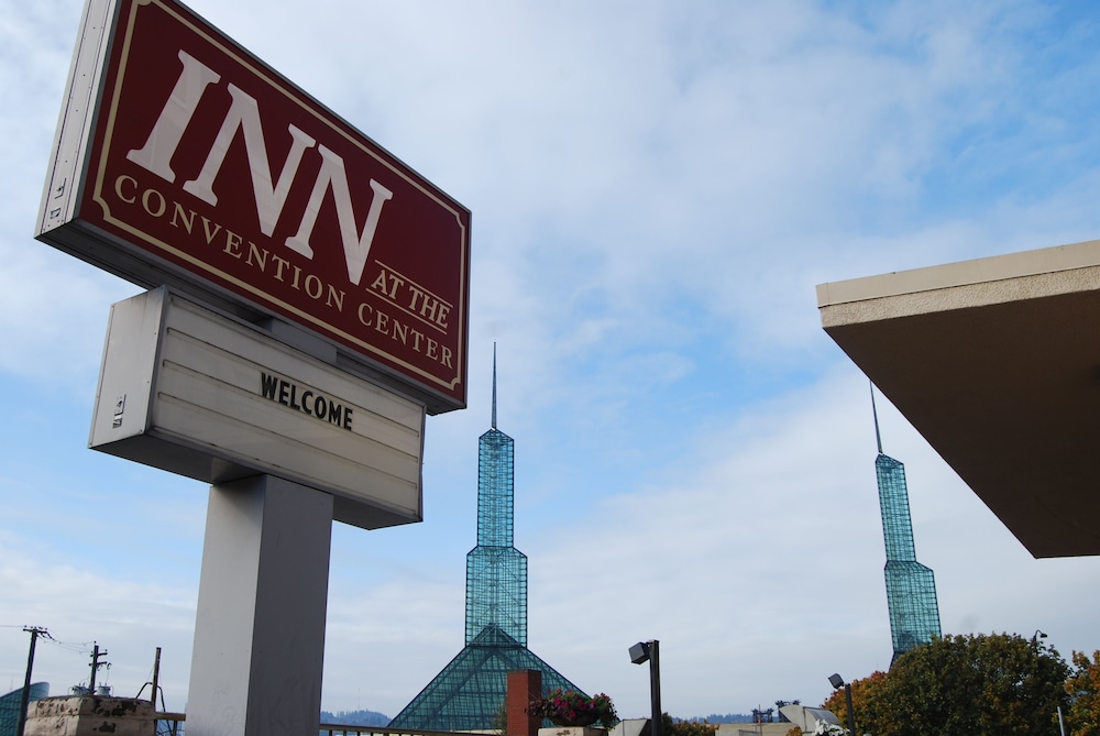 Inn At The Convention Center 6/45