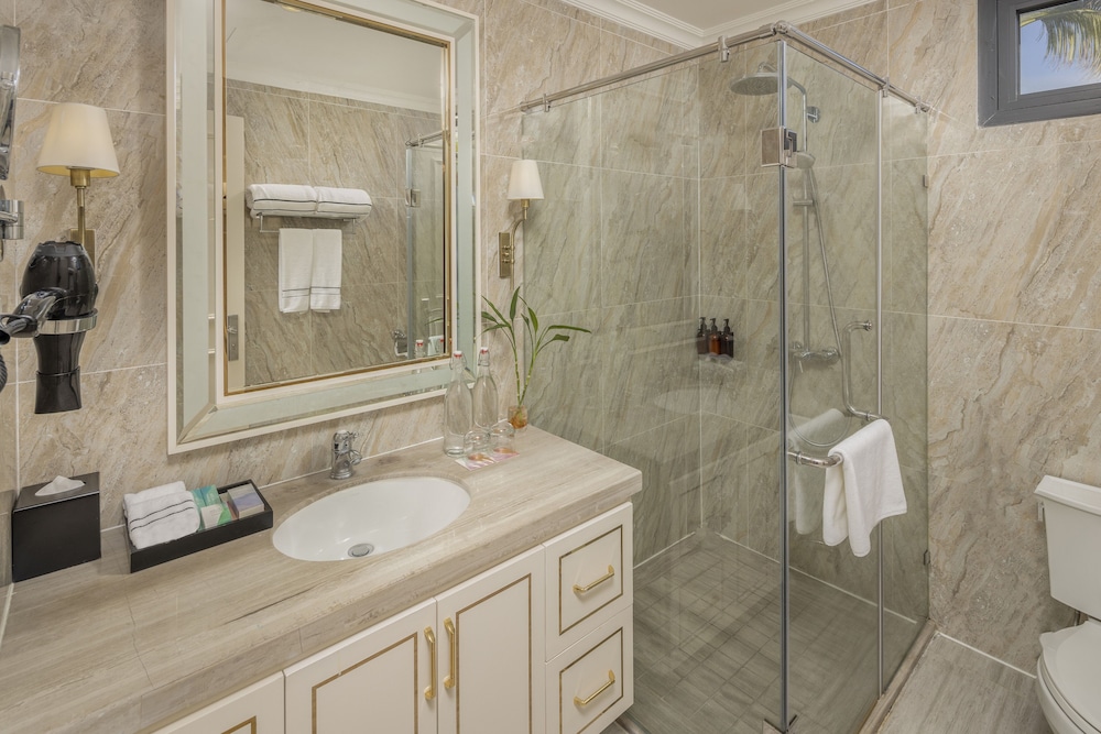 Melia Vinpearl Cua Hoi Affiliated by Melia 57/61