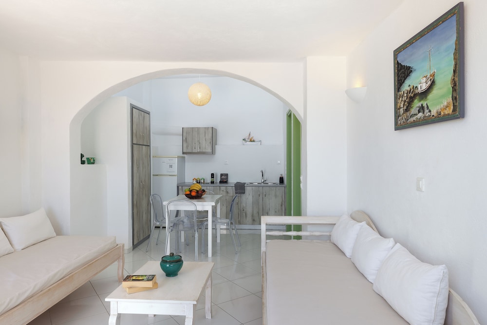 Zatrikion Villas Santorini 33/47