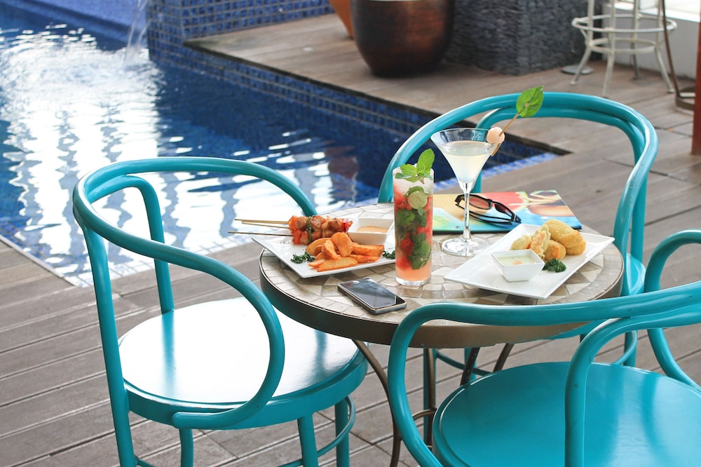 MERCURE JAKARTA SIMATUPANG 58/72