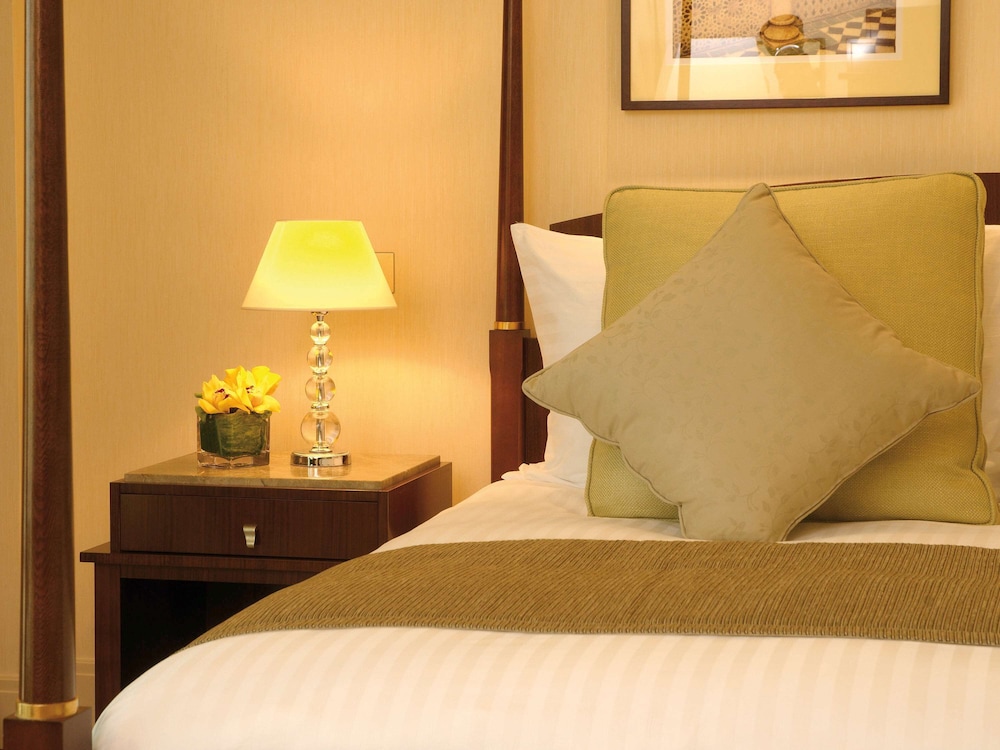 فندق موڤنبيك الخُبر(Movenpick Hotel Al Khobar) 15/80