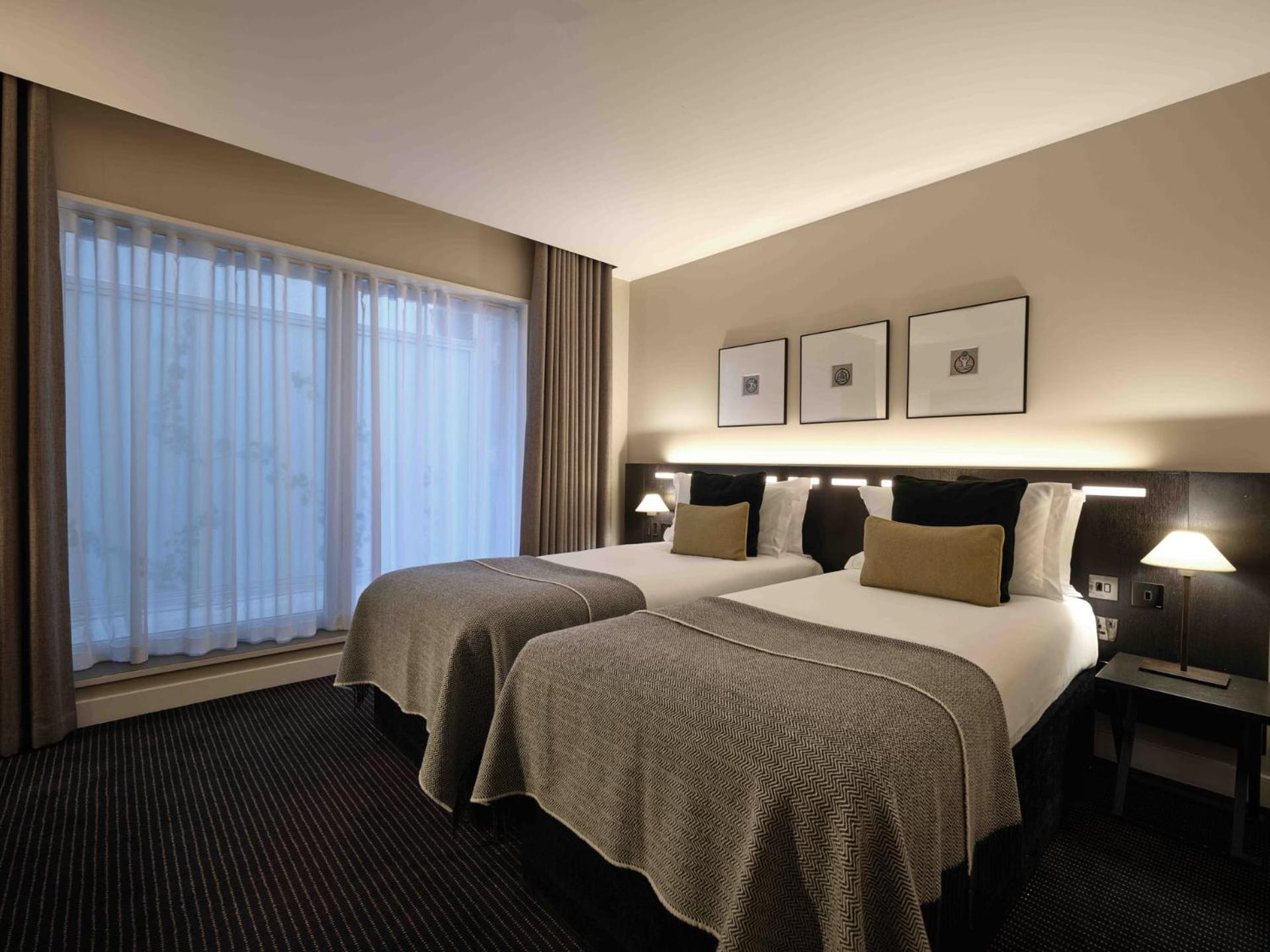 Lower, Twin Beds, King Bed
