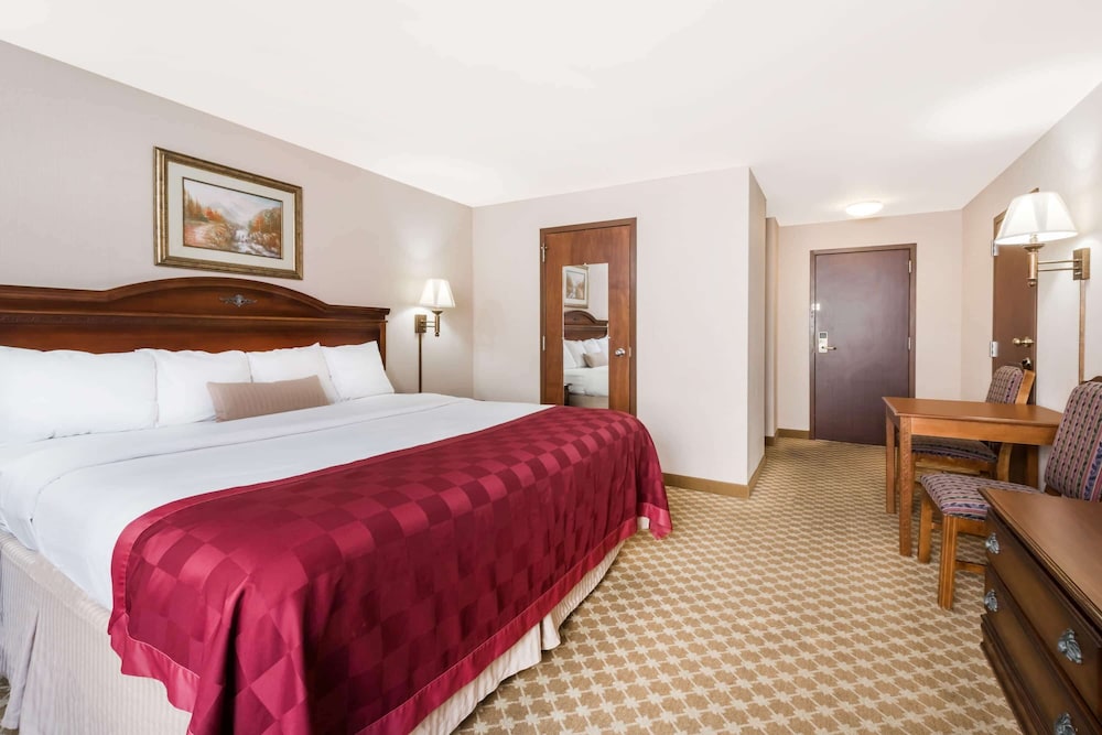 Ramada by Wyndham Pottsville/Frackville 12/31