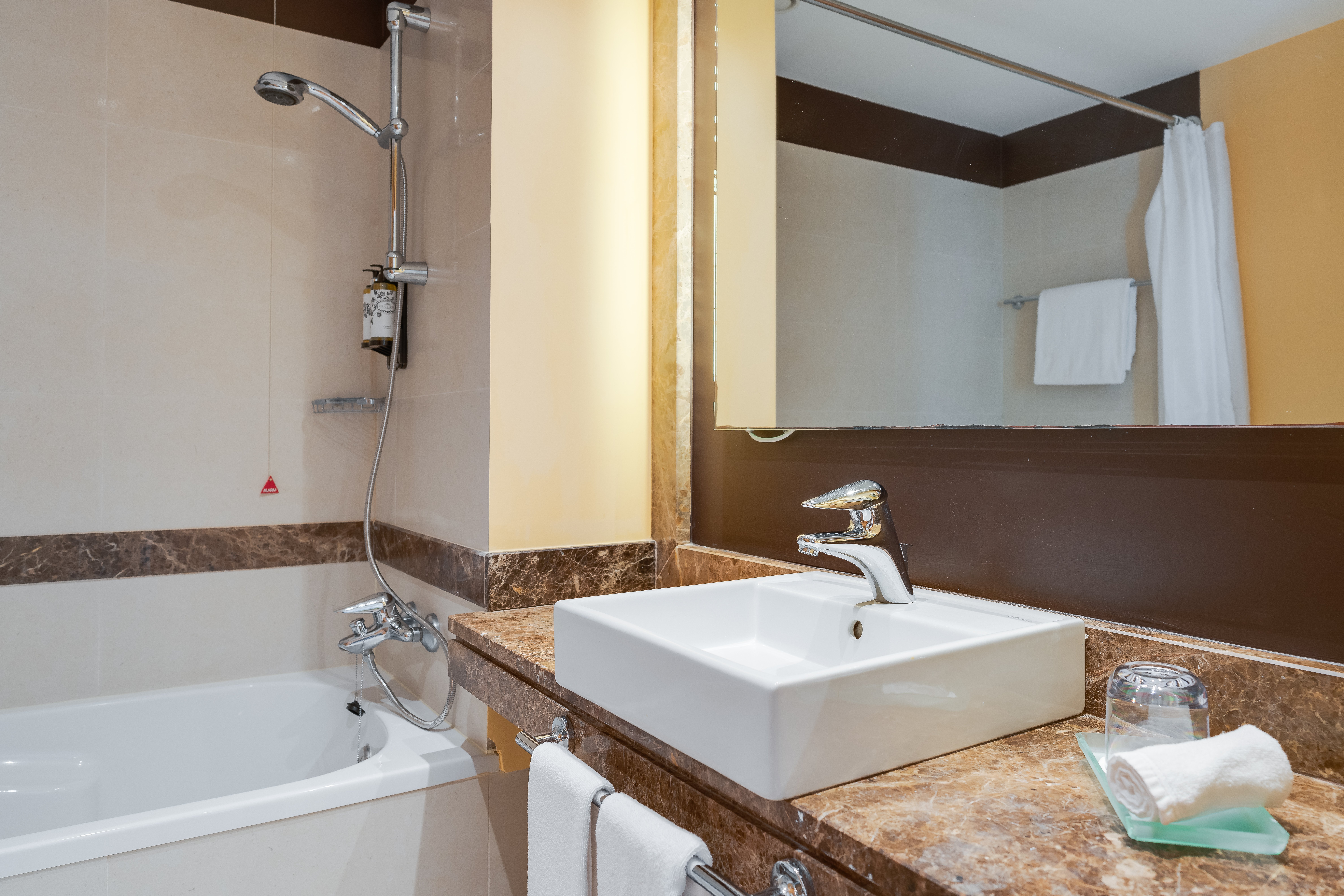 Pestana Promenade Ocean Resort Hotel 50/50