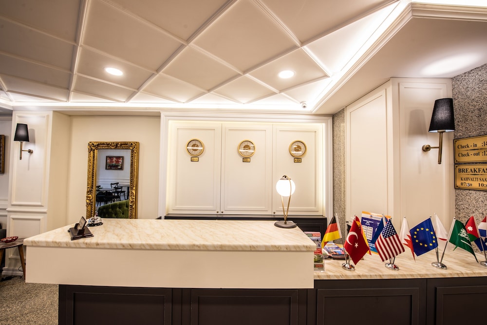 Royal Bosphorus Hotel 5/34