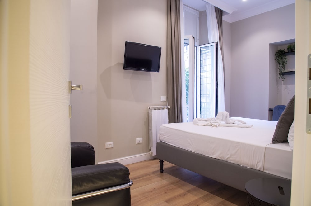 AD Suites Tritone 14/50