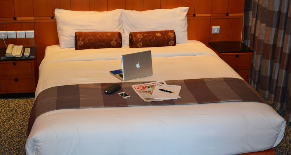 Gulf Court Hotel 20/50