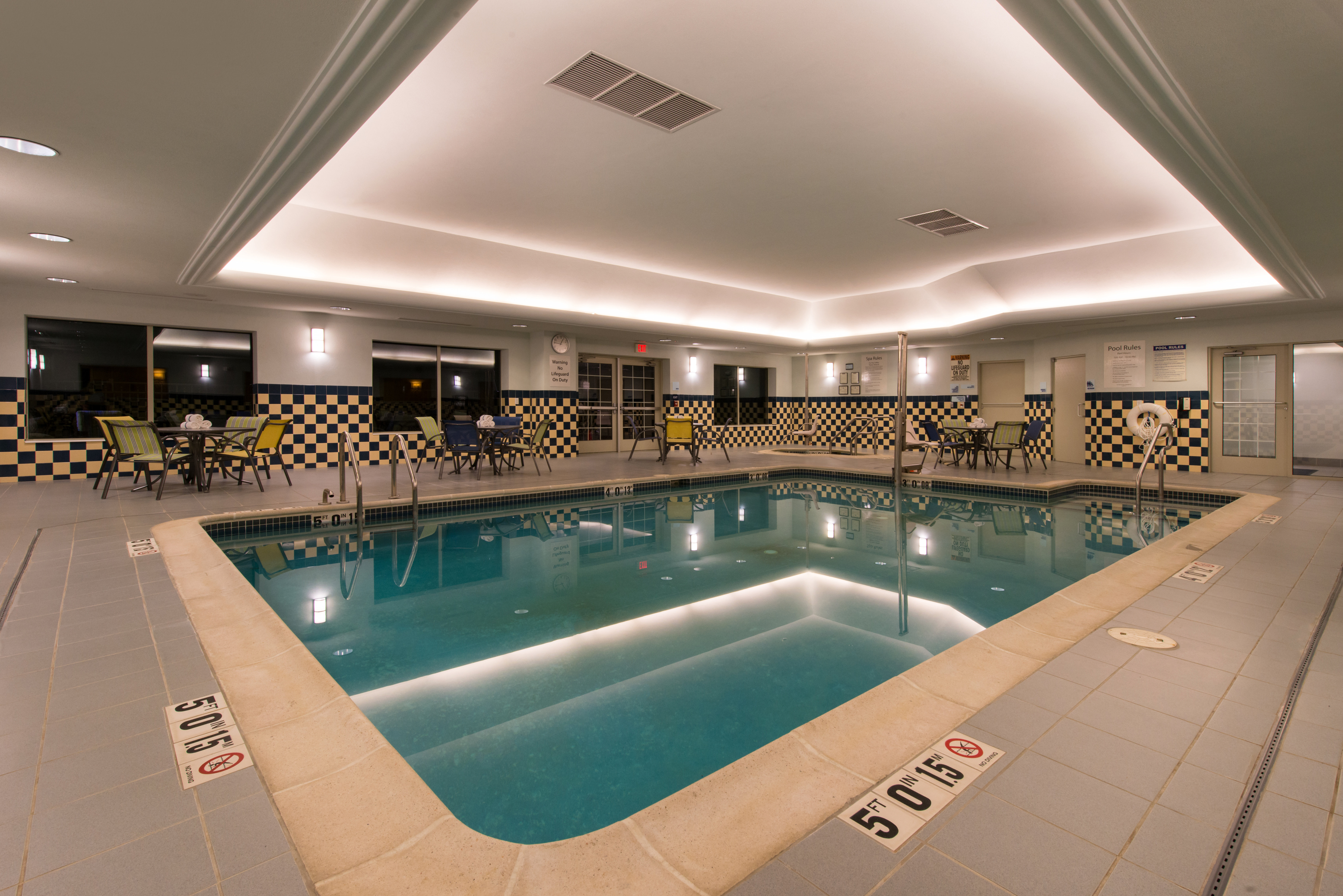 Holiday Inn Express Hotel And Suites Scranton 42/69