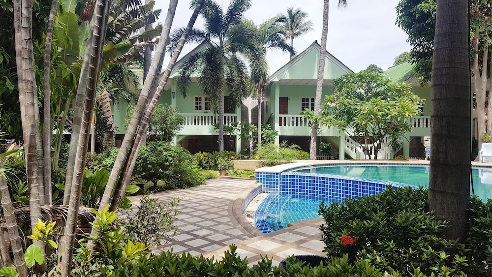 Rattana Guesthouse Bungalow 43/50