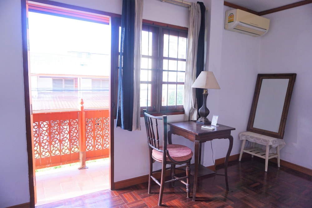 Tiptopthai House 36/50