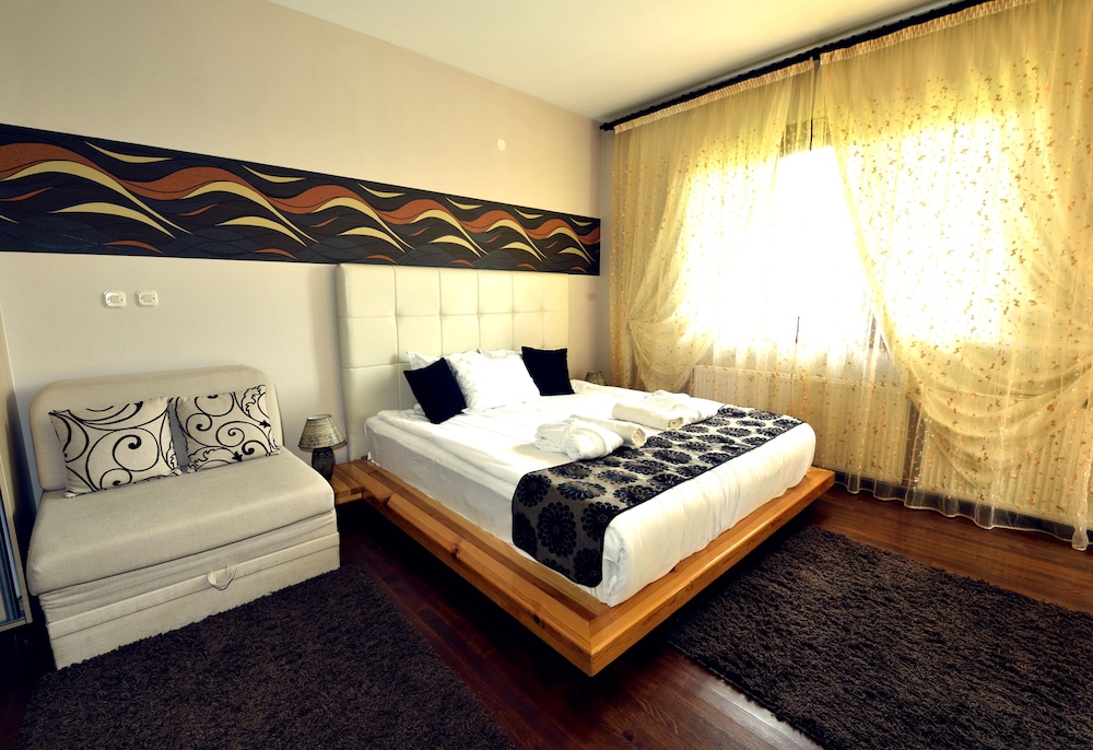 Aurora Resort Spa 28/76