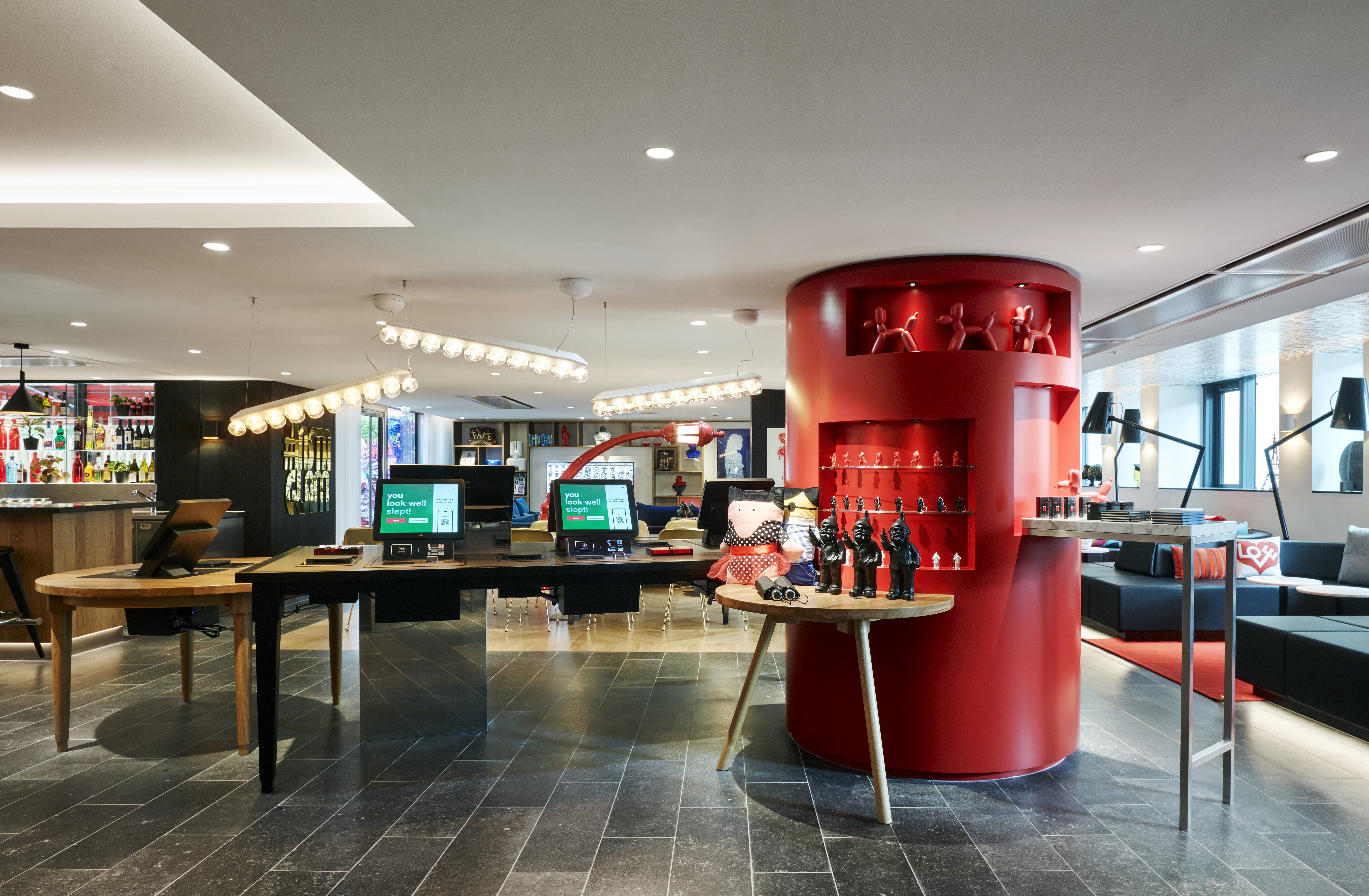 CitizenM Paris Champs Elyses hotel 23/34