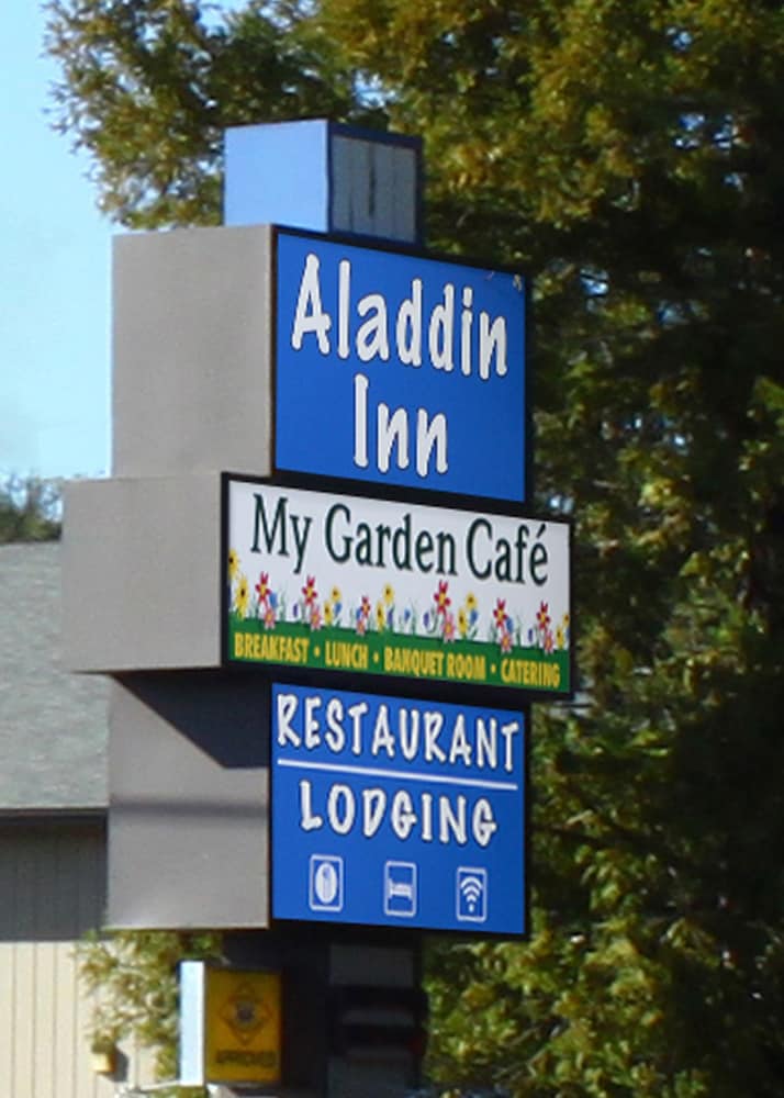 Aladdin Inn 2/59