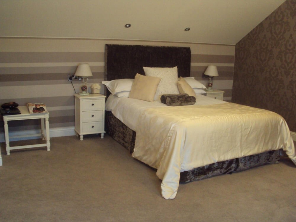 Causeway Lodge 16/50