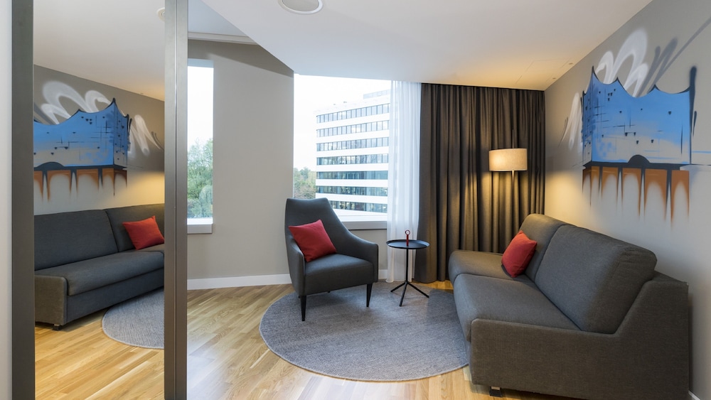 Holiday Inn Hamburg - City Nord 42/75