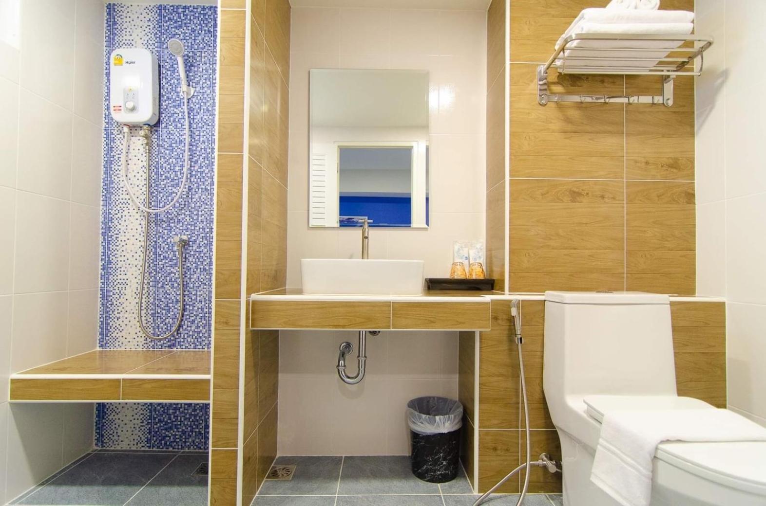 Bleu Marine Sattahip 50/50