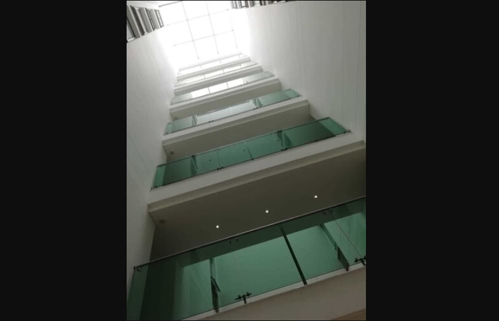 Hotel Romanza 3/45