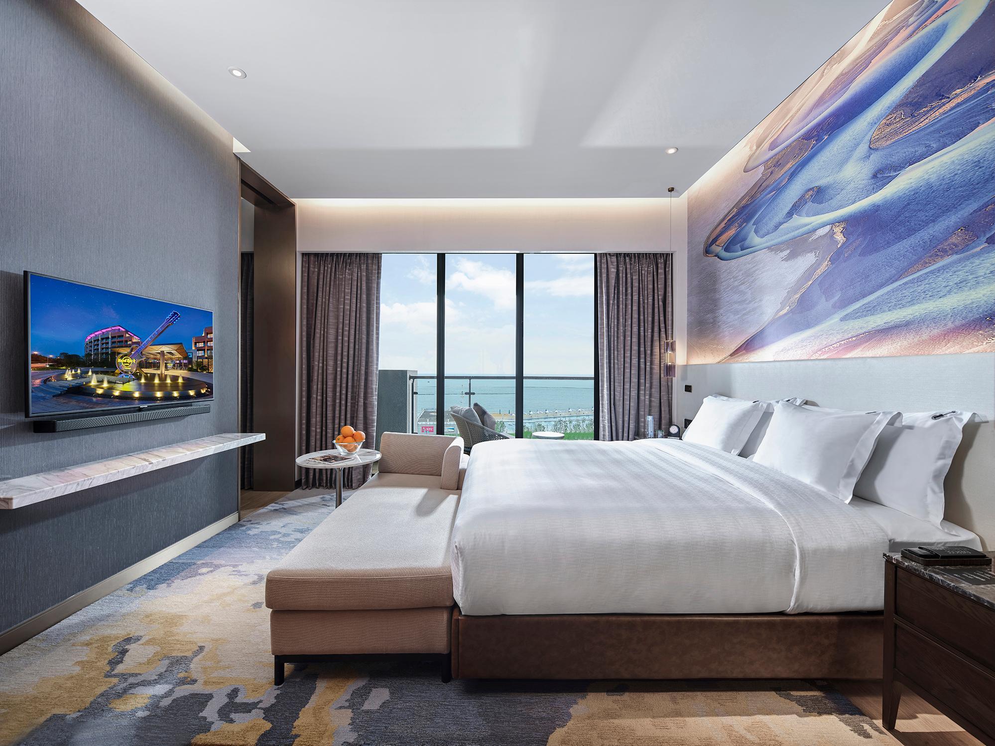 Royal, Rock, Suite, Double Bed, Ocean View