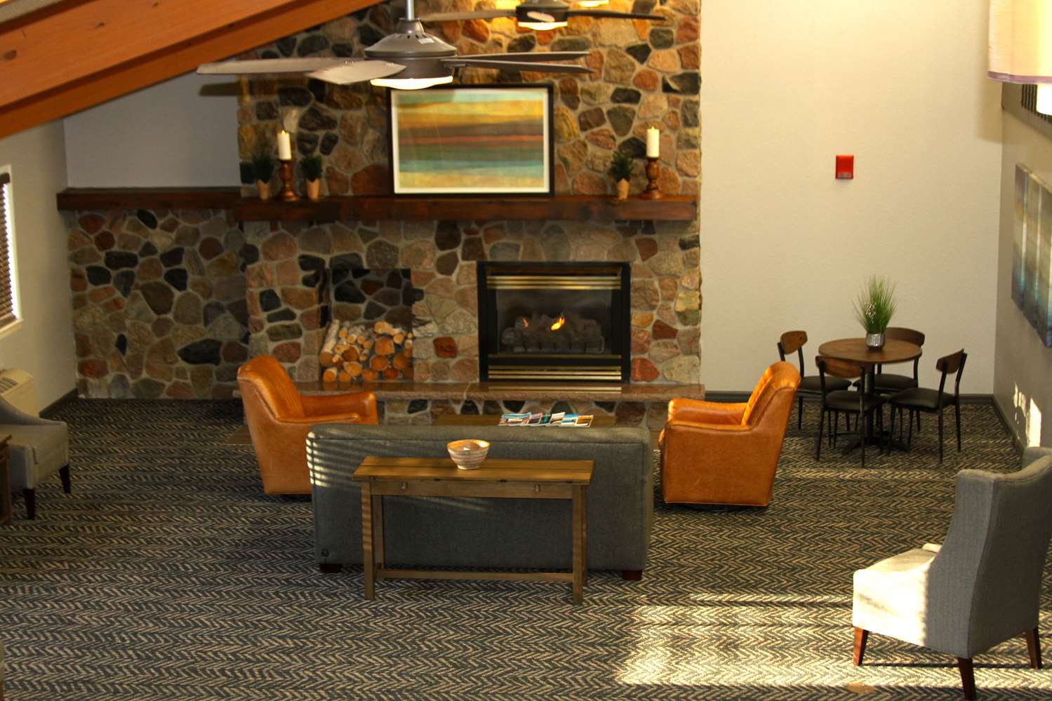 Americinn By Wyndham Wadena 2/8