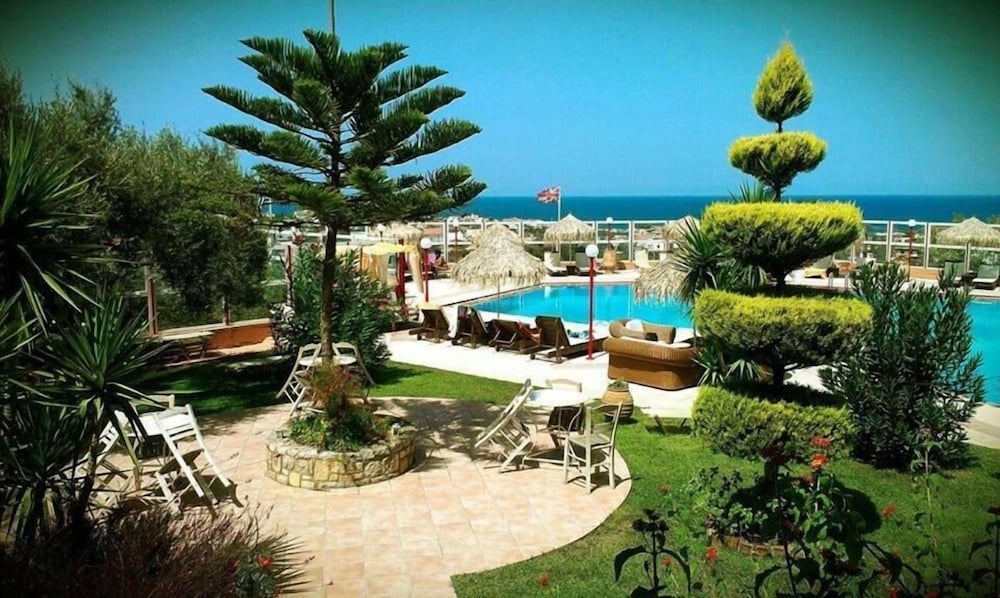 New Kydonia Suites & Studios 19/25