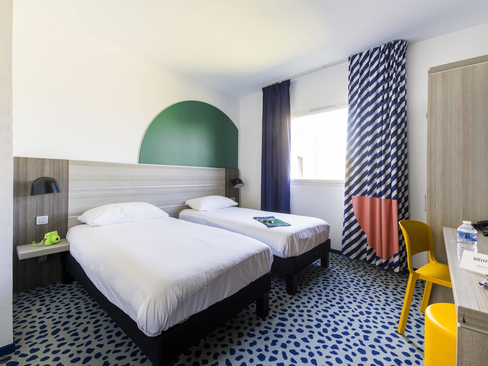 غرفة قياسية بسريرين منفصلين، Ibis Styles Marseille Plan De Campagne 2/5