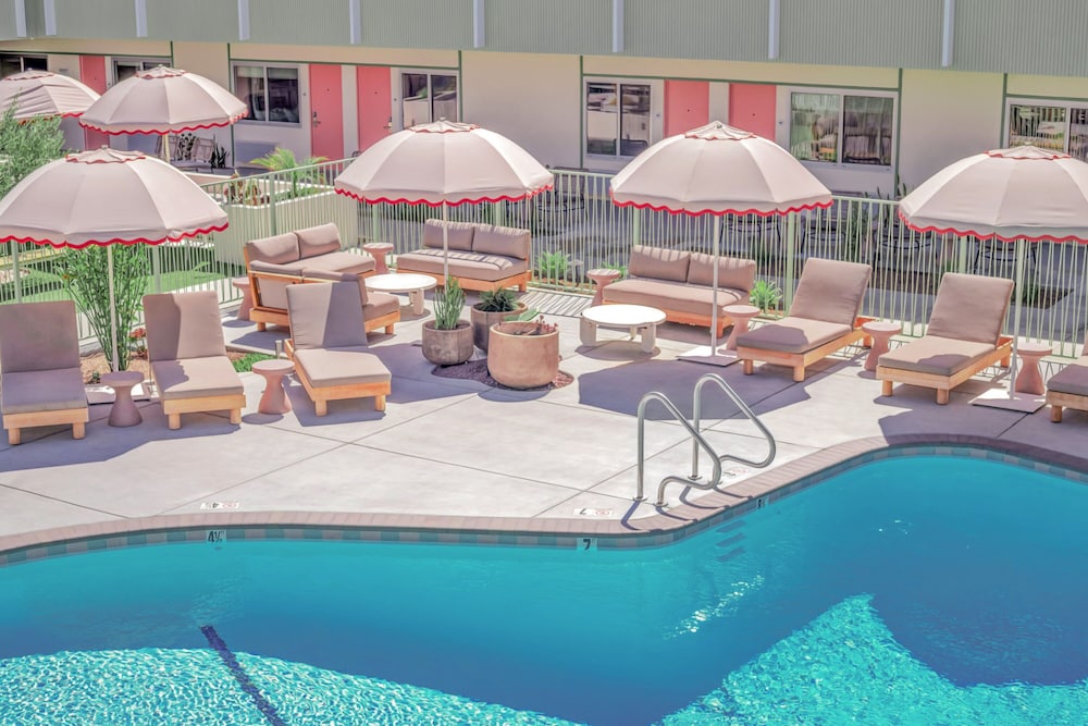 City Center Hotel Long Beach, Sonder by Marriott Bonvoy 43/53